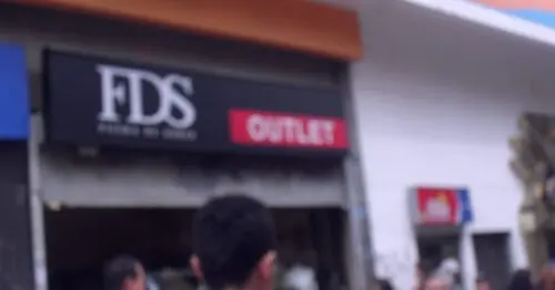 FDS OUTLET CENTRO 7 FDS OUTLET CENTRO 7